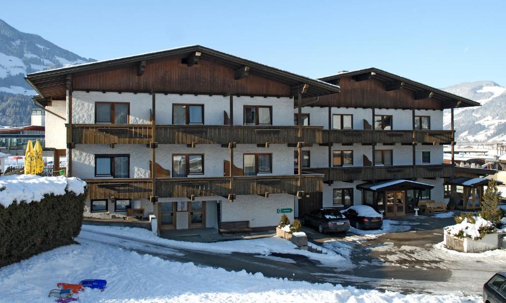 Gastehaus Daum ξενώνας Fügen Εξωτερικό φωτογραφία